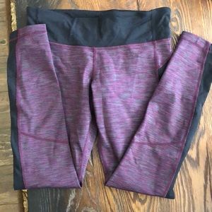 Kirkland Capri leggings